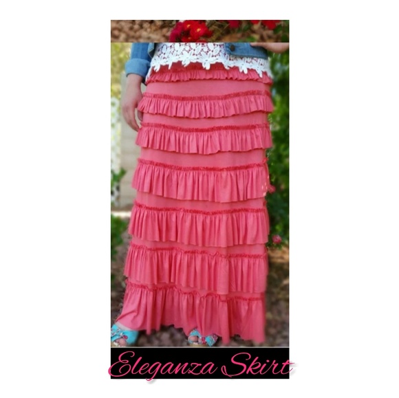 Shanna's Threads Dresses & Skirts - The Eleganza Layered Skirt